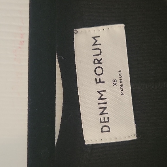 New with tags tank from Aritzia - Picture 4 of 4